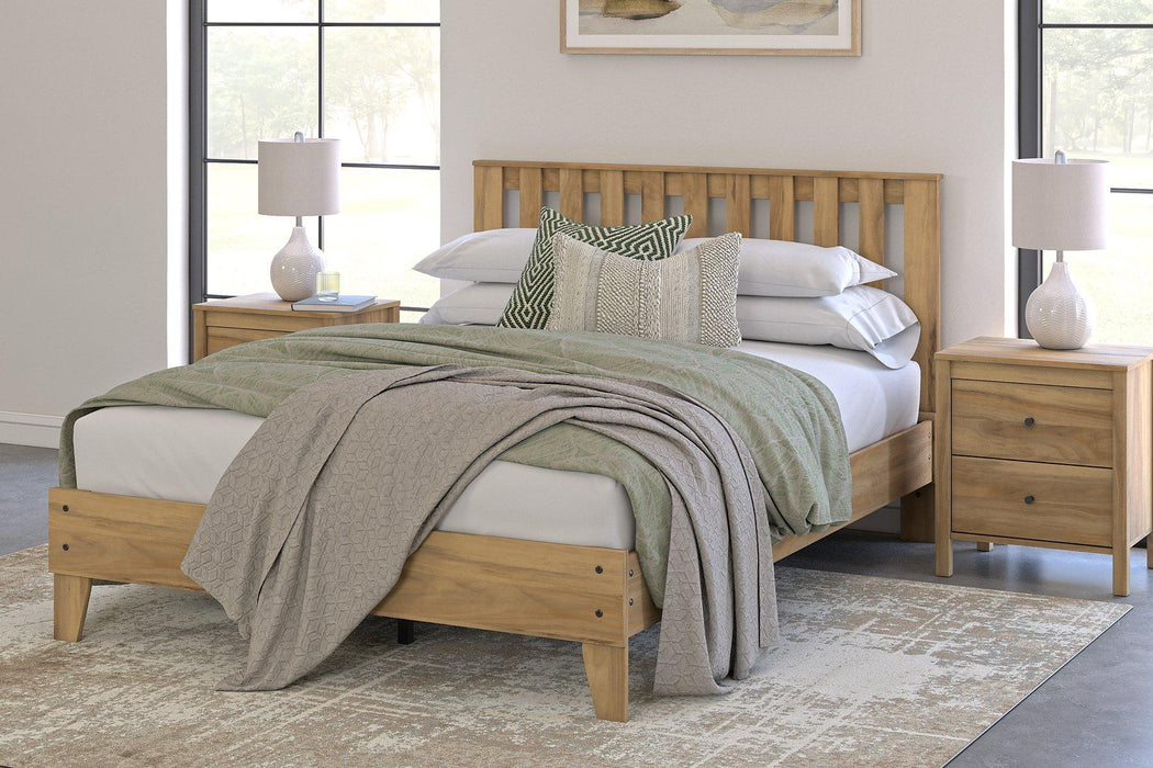 Bermacy Bedroom Set