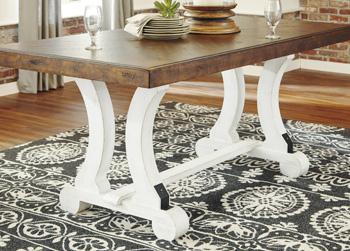 Valebeck Dining Room Set