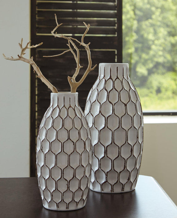 Dionna Vase (Set of 2)